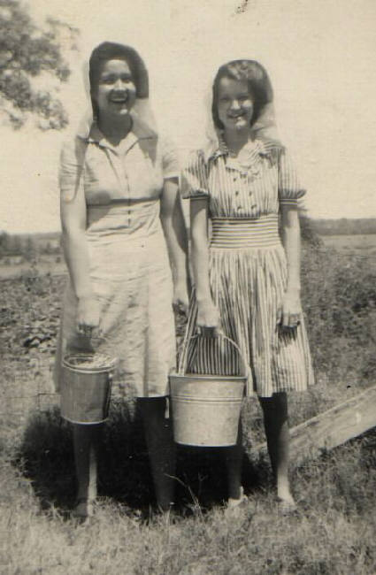 Monnie Bess Woods and Nelwyn Brown, Panola County, Texas