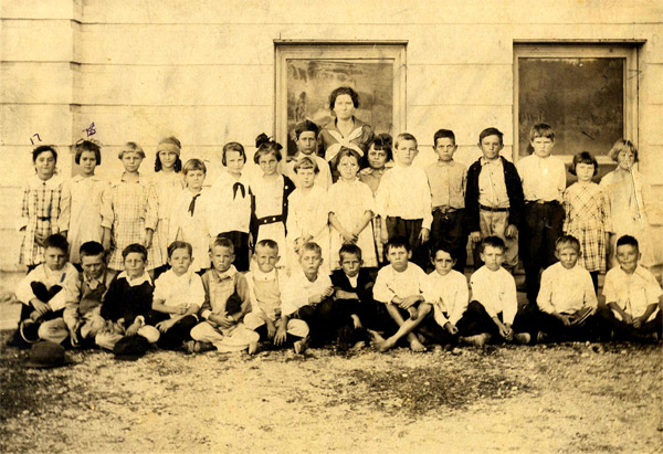 Sanderson School, circa 1920, Terrell County, Texas